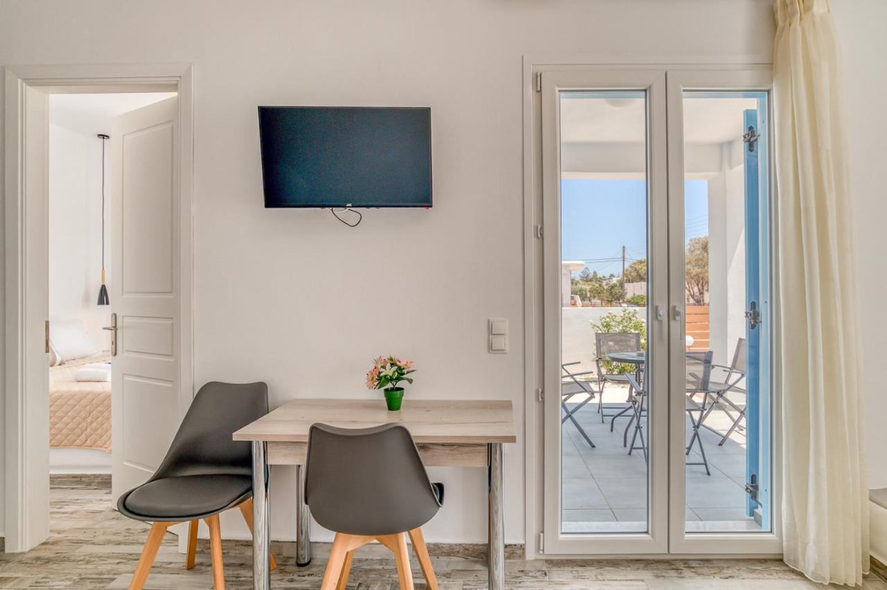 Ippocampos Seaside Serenity - Unwind At Paros Poolside Retreats Alikí Zewnętrze zdjęcie